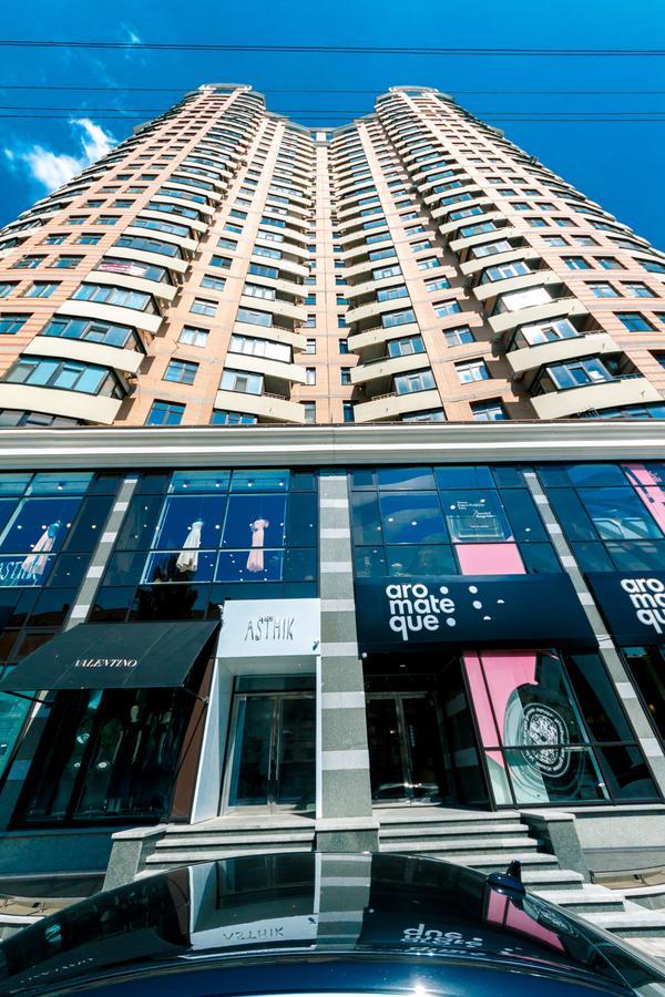 New Building Near Arena City Lesi Ukrainky 7A Kiev Eksteriør bilde